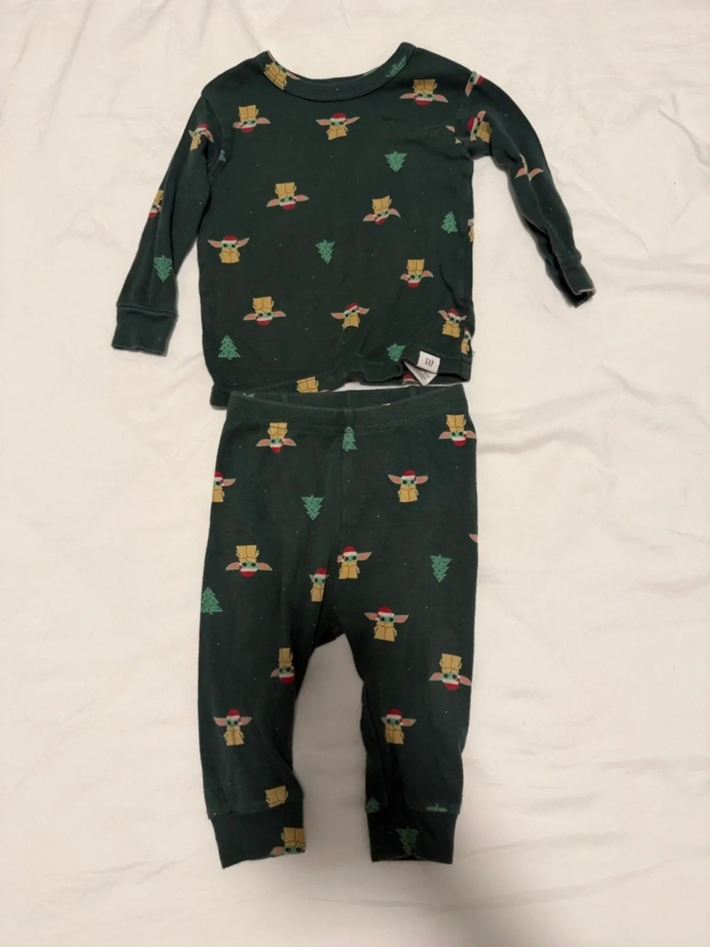 GAP Dark Green Holiday Baby Matching Pajama Set with Character Print